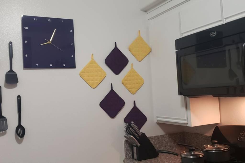 Lovely 2 Bedroom Near The Heart Of Hollywood Appartamento Los Angeles