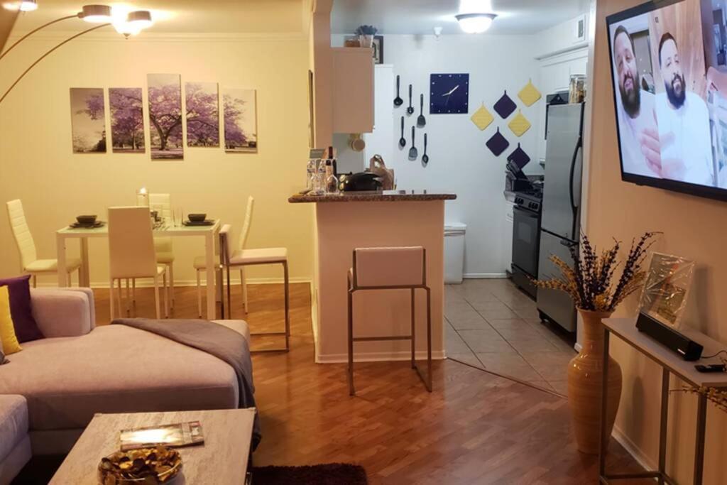 Lovely 2 Bedroom Near The Heart Of Hollywood Appartamento *