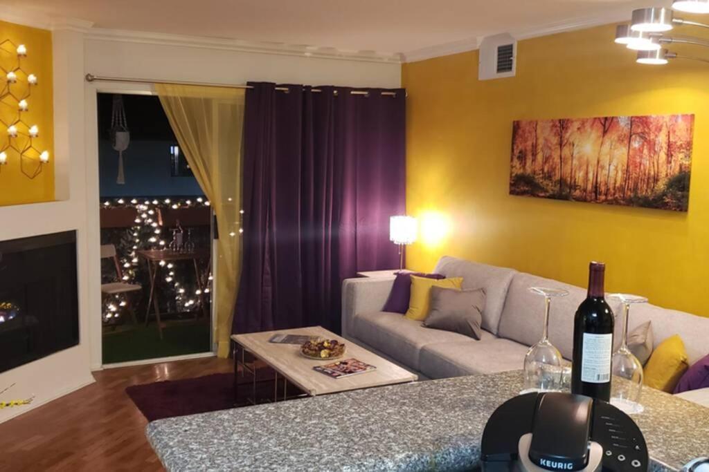 Lovely 2 Bedroom Near The Heart Of Hollywood Appartamento *